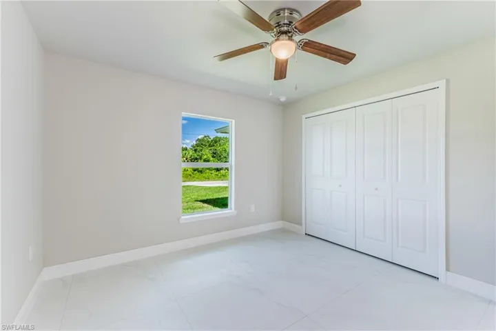 1964 Leghorn St, Lehigh Acres, Florida 33972