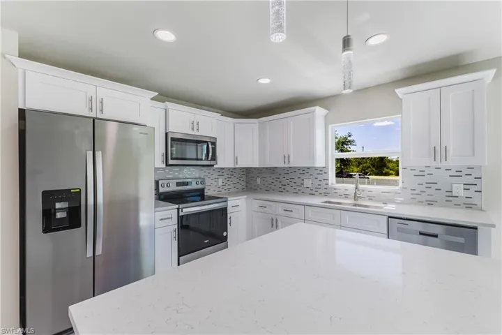 1964 Leghorn St, Lehigh Acres, Florida 33972