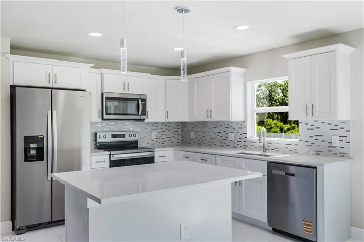 1964 Leghorn St, Lehigh Acres, Florida 33972