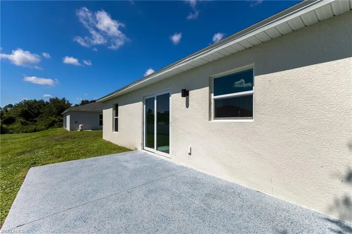 1964 Leghorn St, Lehigh Acres, Florida 33972