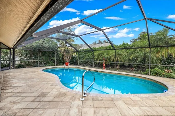 pool