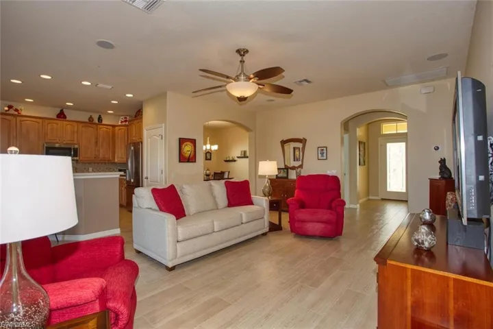 2474 Blackburn Cir, Cape Coral, Florida 33991