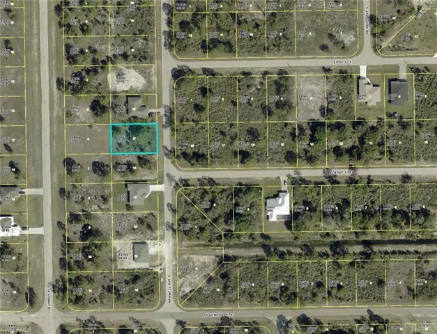 1024 Maxwell Ave S, Lehigh Acres, Florida 33974