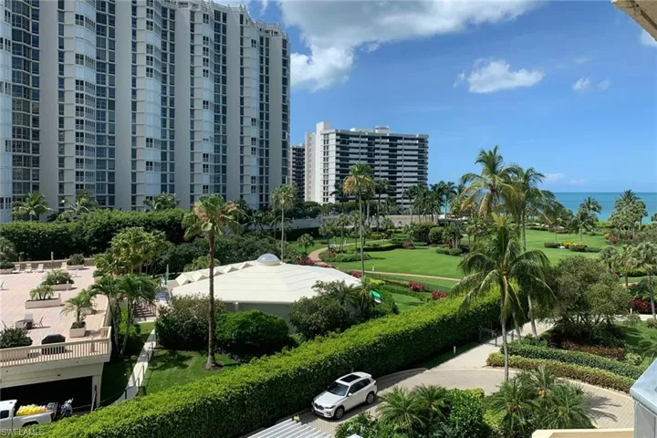 4041 Gulf Shore Blvd N 308, Naples, Florida 34103