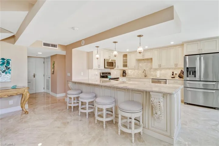 4041 Gulf Shore Blvd N 308, Naples, Florida 34103