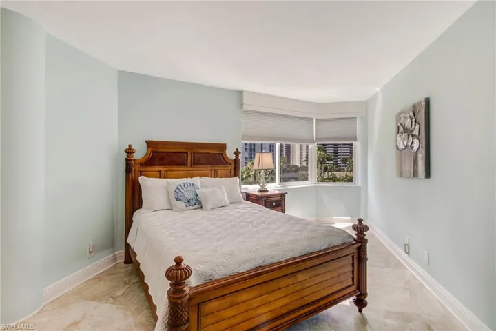 4041 Gulf Shore Blvd N 308, Naples, Florida 34103