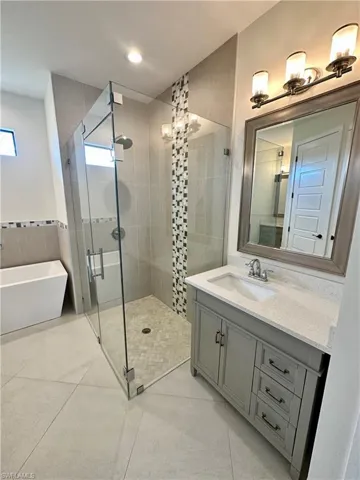 1219 Sw 29th St, Cape Coral, Florida 33914