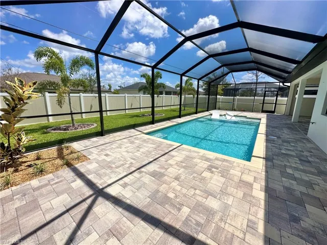 1219 Sw 29th St, Cape Coral, Florida 33914