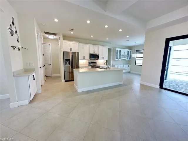1219 Sw 29th St, Cape Coral, Florida 33914