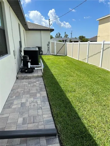 1219 Sw 29th St, Cape Coral, Florida 33914