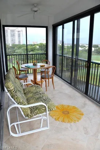 7040  Pelican Bay  BLVD, Naples, FL 34108