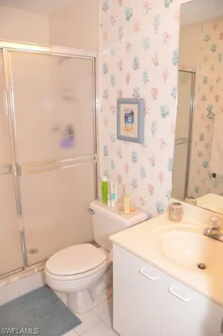 7040  Pelican Bay  BLVD, Naples, FL 34108