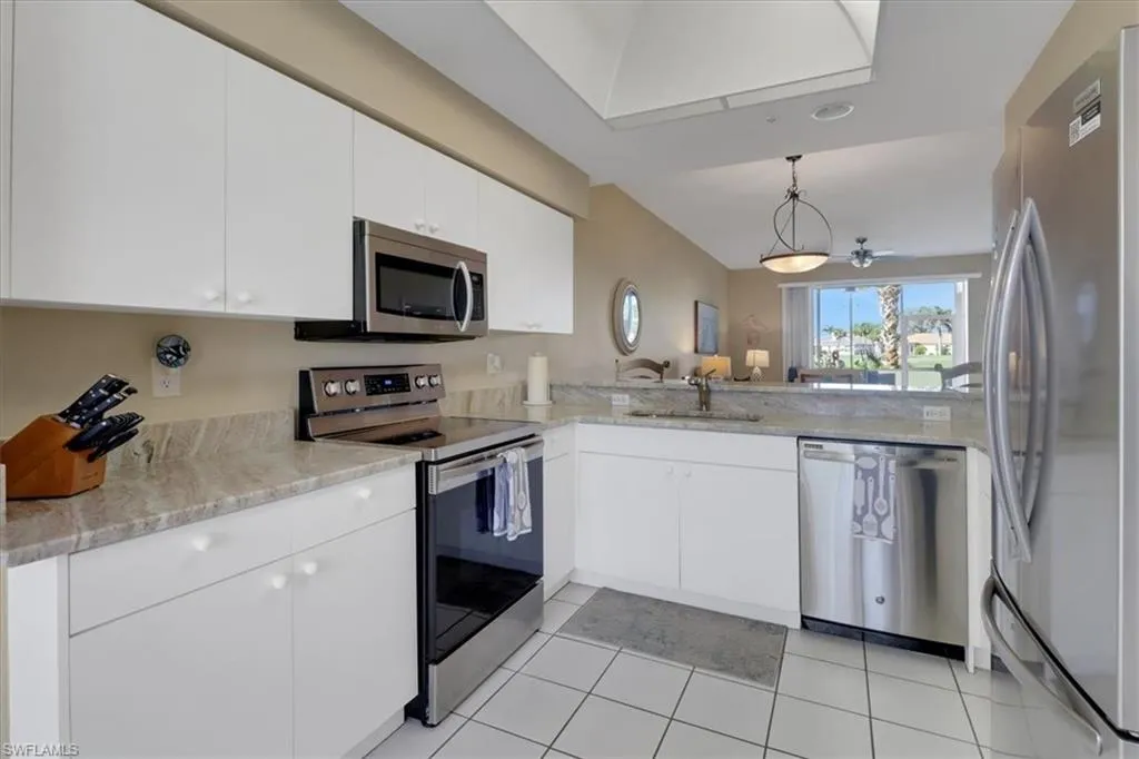 26290 Sunderland DR, Bonita Springs, FL 34135,225022394