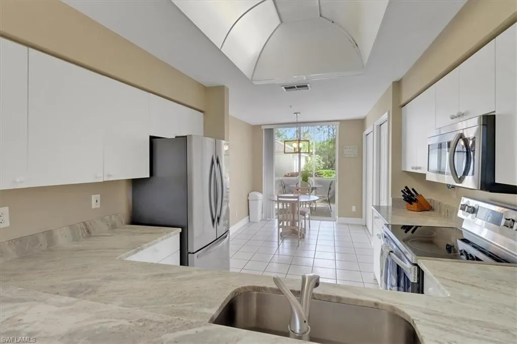 26290 Sunderland DR, Bonita Springs, FL 34135,225022394