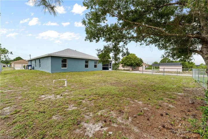 5230 5th St W, Lehigh Acres, Florida 33971