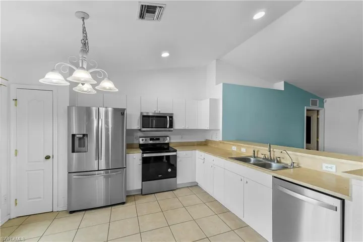 5230 5th St W, Lehigh Acres, Florida 33971