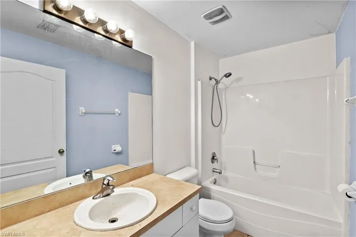 5230 5th St W, Lehigh Acres, Florida 33971