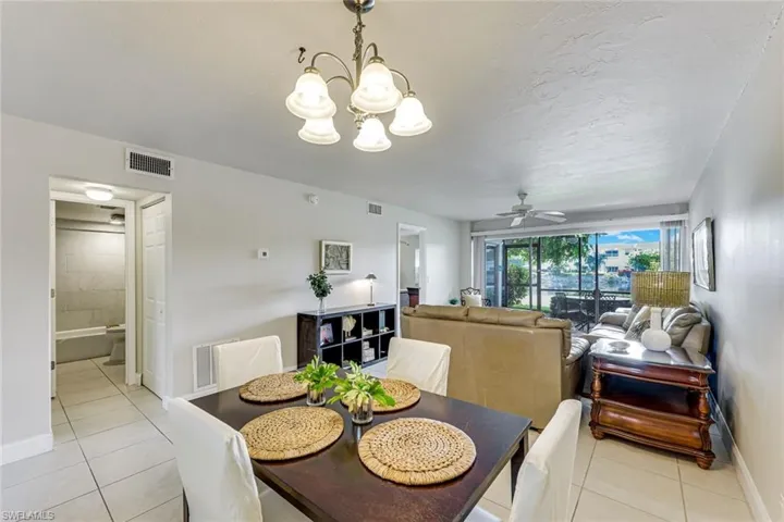 3030 Binnacle Dr 101, Naples, Florida 34103