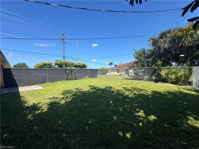 103 SE 13th  ST, Cape Coral, FL 33990