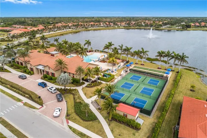 1164  Santorini  PL, Naples, FL 34113