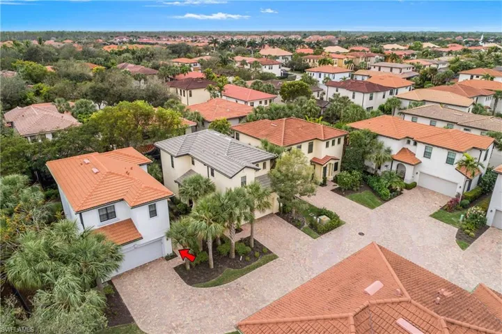 Note, the long paver driveway!