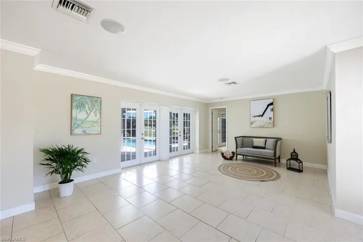 169 Baltusrol Dr, Naples, Florida 34113