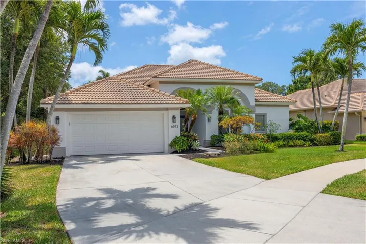 6573  Chestnut  CIR, Naples, FL 34109