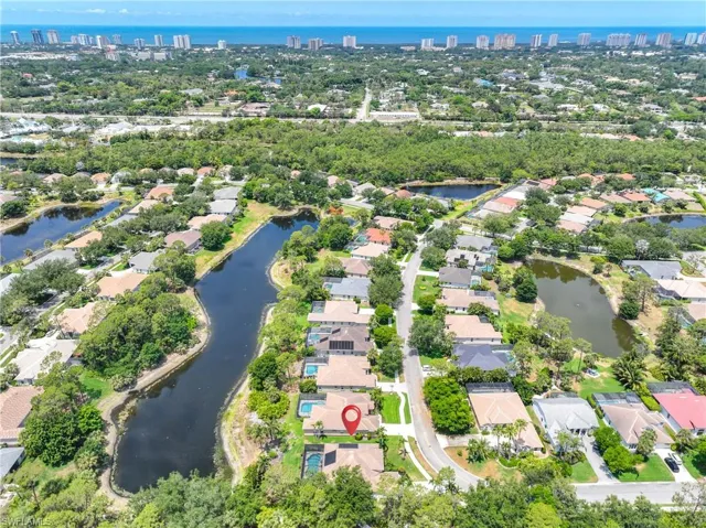 6573  Chestnut  CIR, Naples, FL 34109
