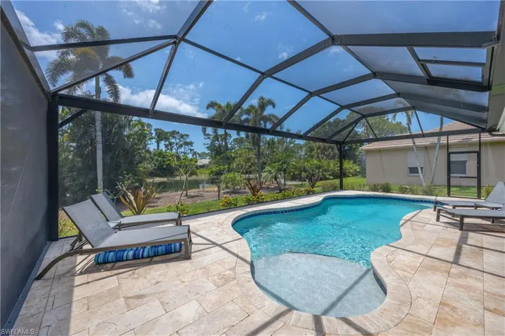 6573  Chestnut  CIR, Naples, FL 34109