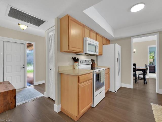 1451 Dubonnet CT, FORT MYERS FL 33919