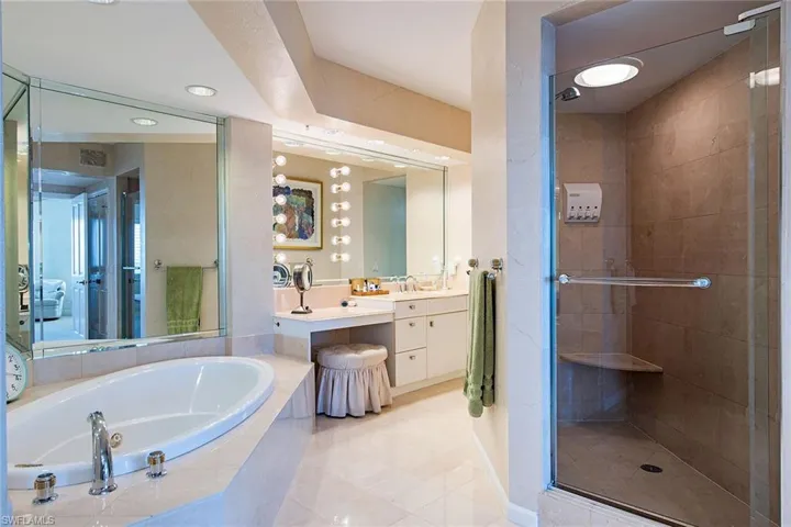 8231  Bay Colony  DR, Naples, FL 34108