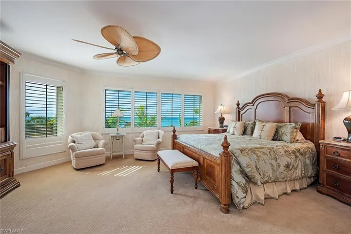 8231  Bay Colony  DR, Naples, FL 34108