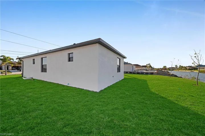 1003 NW 8  TER, Cape Coral, FL 33993
