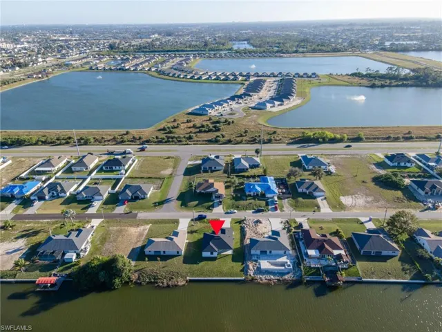 1003 NW 8  TER, Cape Coral, FL 33993