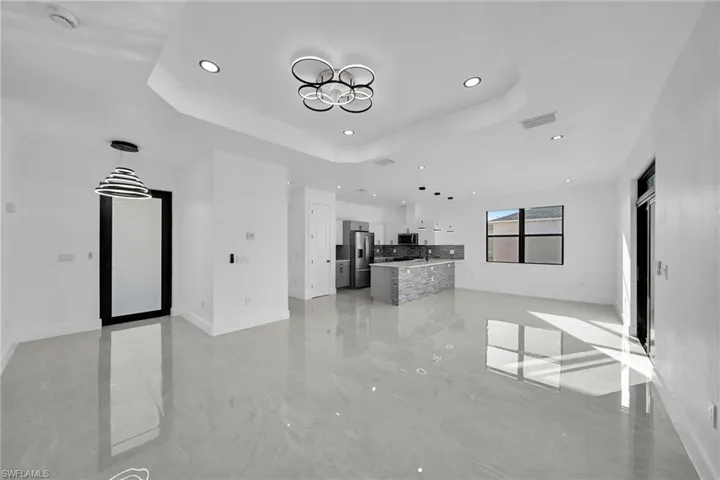 1003 NW 8  TER, Cape Coral, FL 33993