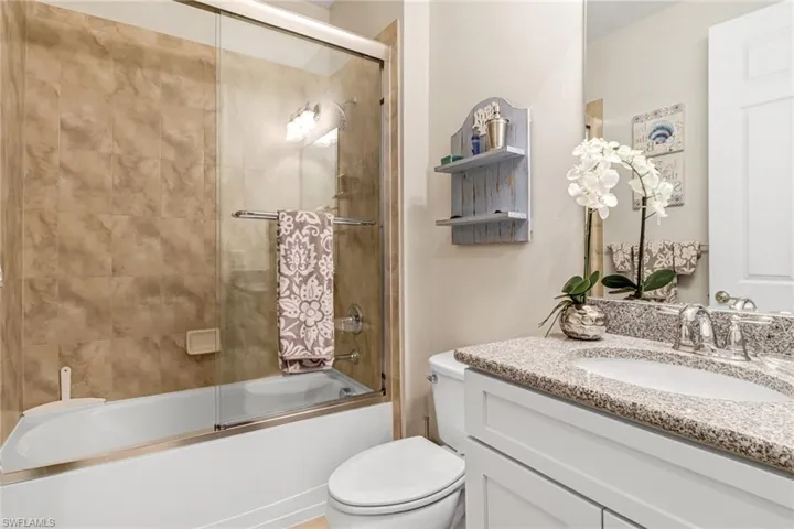 8416 Benelli Ct, Naples, Florida 34114