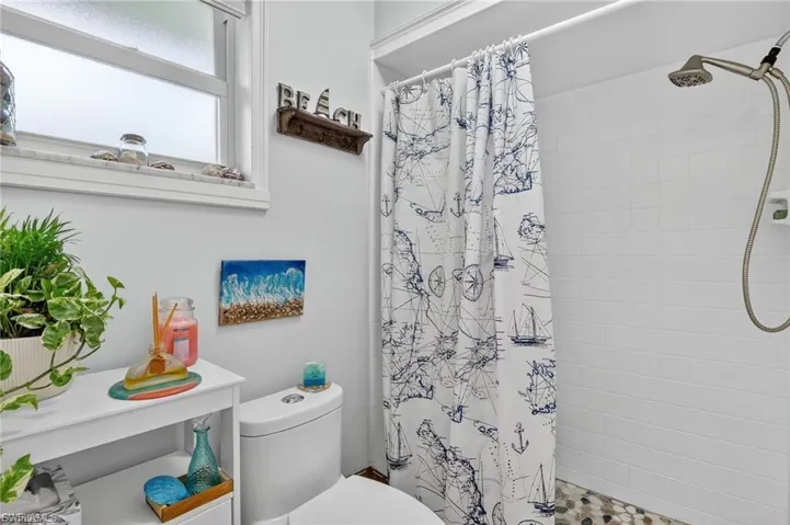 4638 Vinsetta Ave, North Fort Myers, Florida 33903