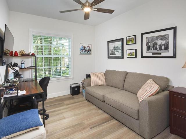 Bedroom/Office