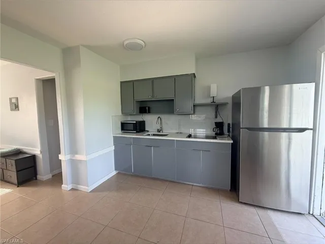 14621 Mcgregor Blvd 1, Fort Myers, Florida 33908