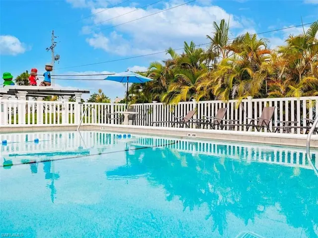 14621 Mcgregor Blvd 1, Fort Myers, Florida 33908