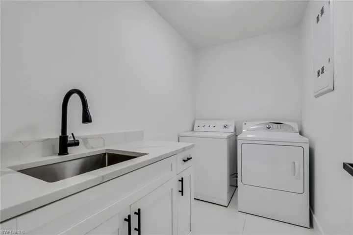3820 7th St Sw, Lehigh Acres, Florida 33976