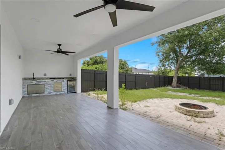 3820 7th St Sw, Lehigh Acres, Florida 33976