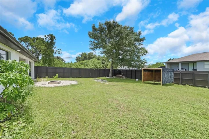 3820 7th St Sw, Lehigh Acres, Florida 33976
