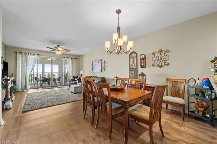 14815  Laguna  DR, Fort Myers, FL 33908