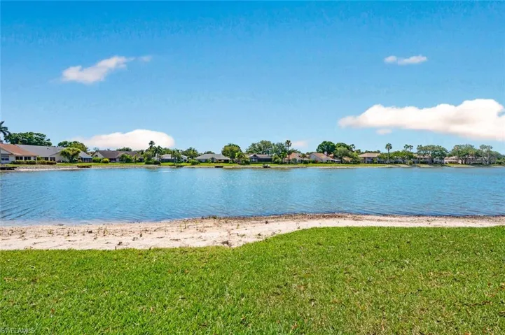 6582  Ilex  CIR, Naples, FL 34109