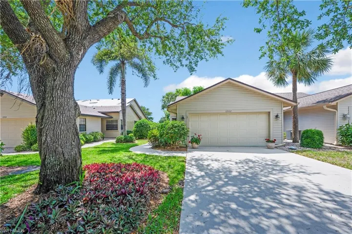 6582  Ilex  CIR, Naples, FL 34109