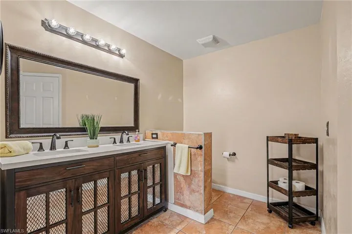 211 NW 26th  AVE, Cape Coral, FL 33993