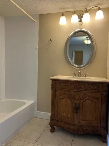 12540 Equestrian Cir 509, Fort Myers, Florida 33907