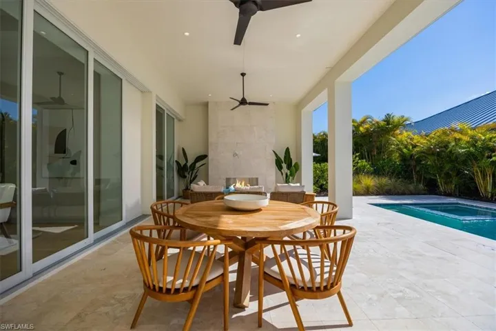 4554 Seagrove Landing Way is a pre-construction customized Dune plan purchase agreement. The photos in this listing are of a recently constructed and staged Dune plan with similar materials and features in the same community. This plan may be built as shown or customized.
