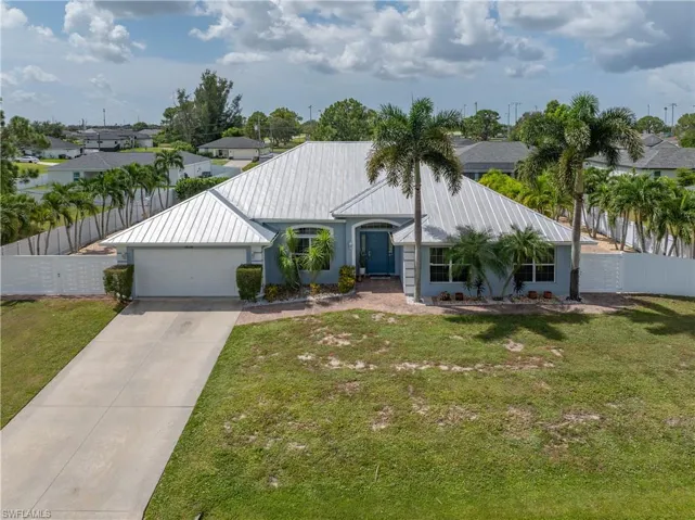 1620 Nw 12th St, Cape Coral, Florida 33993